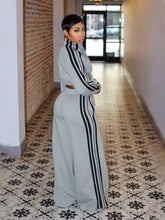 2 piece striped zipper set $33.50