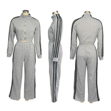 2 piece striped zipper set $33.50